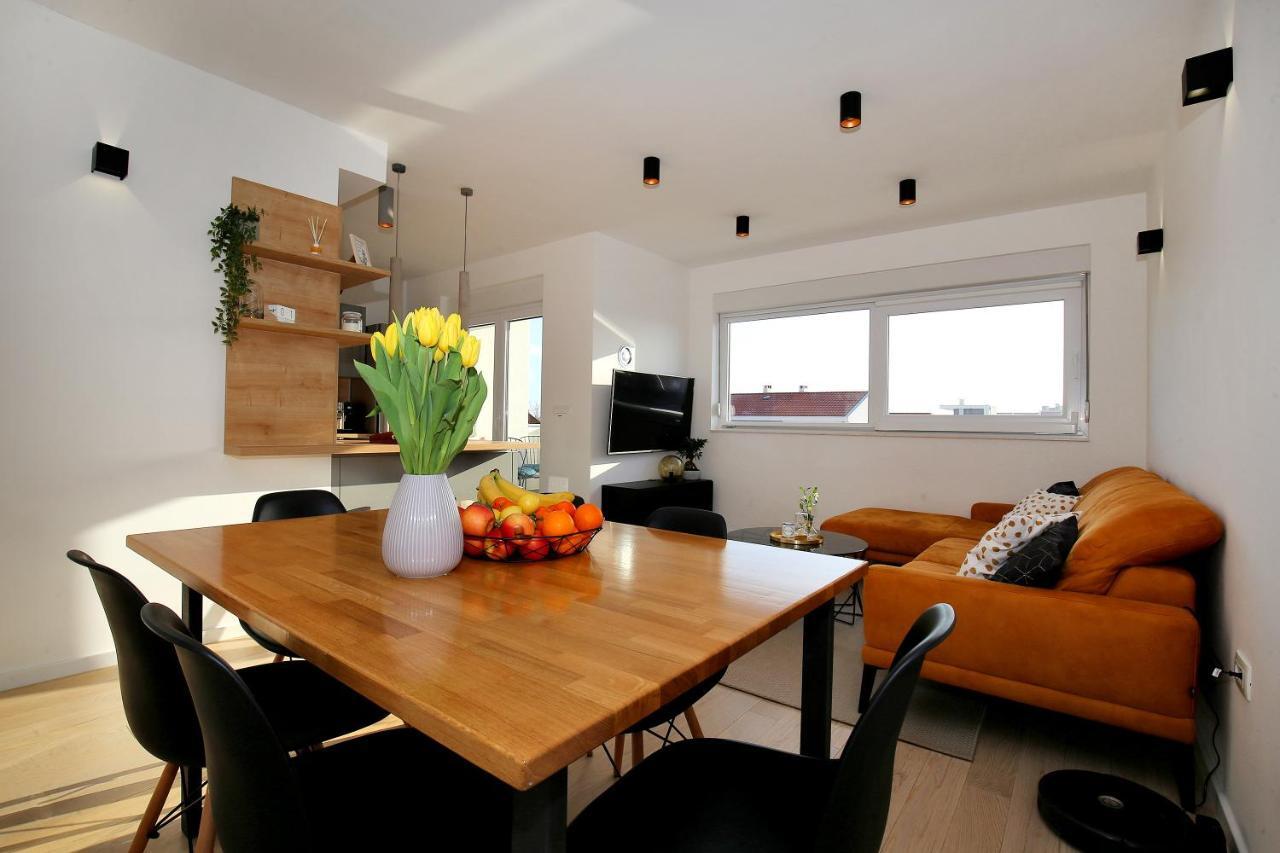 Esso Roof Terrace Apartment Zara Esterno foto