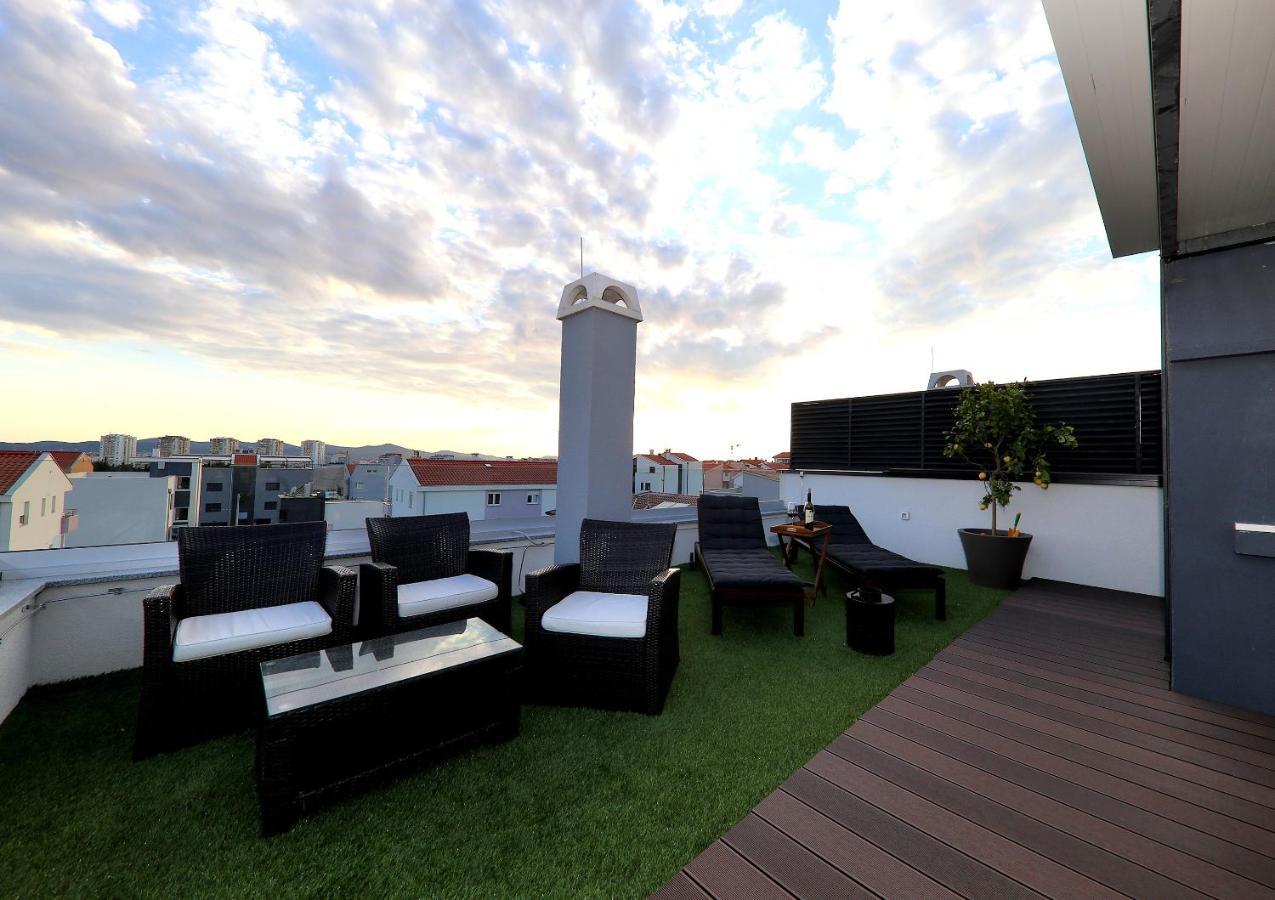 Esso Private Roof Terrace Zara Esterno foto